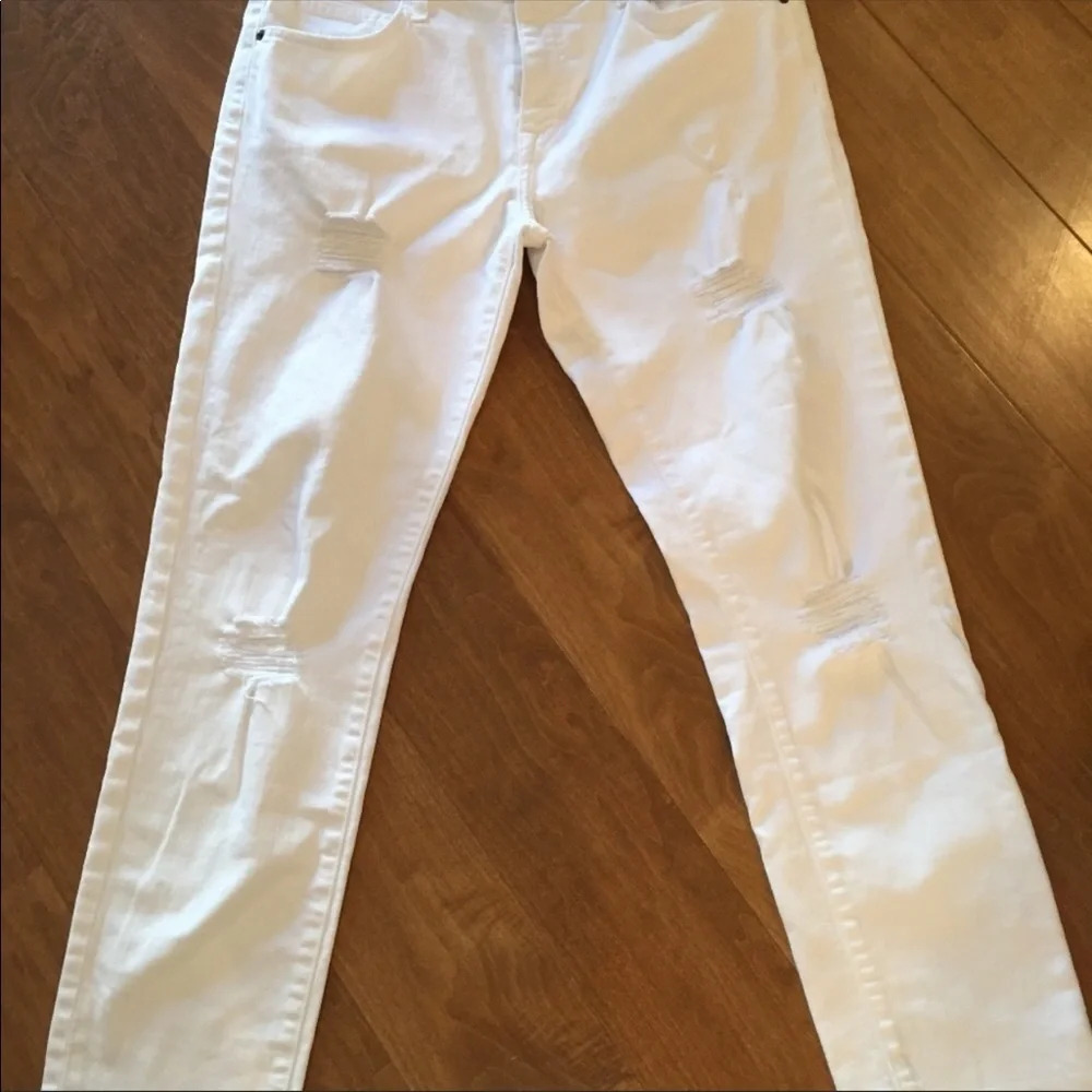Current Elliot white jeans “The Fling” boyfriend